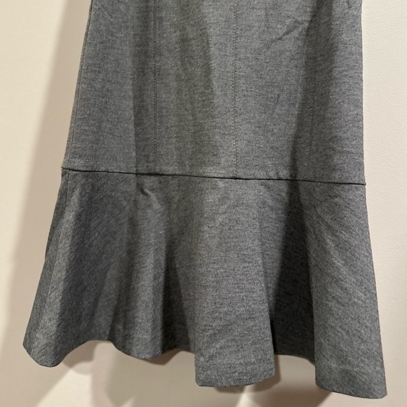 Banana Republic Gray Sleeveless Fitted & Flare Drop Waist Mini Dress Size 0 - Picture 10 of 15